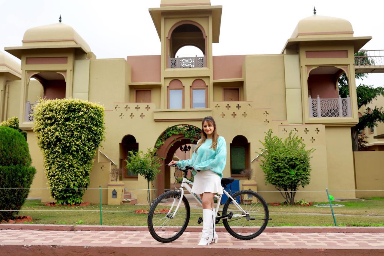 Heritage Village Resort & Spa Manesar-Gurgaon Buitenkant foto