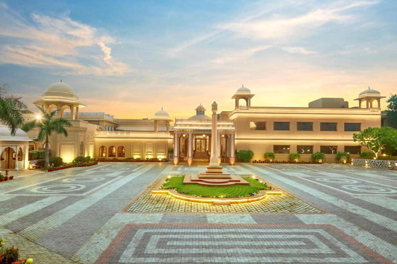 Heritage Village Resort & Spa Manesar-Gurgaon Buitenkant foto